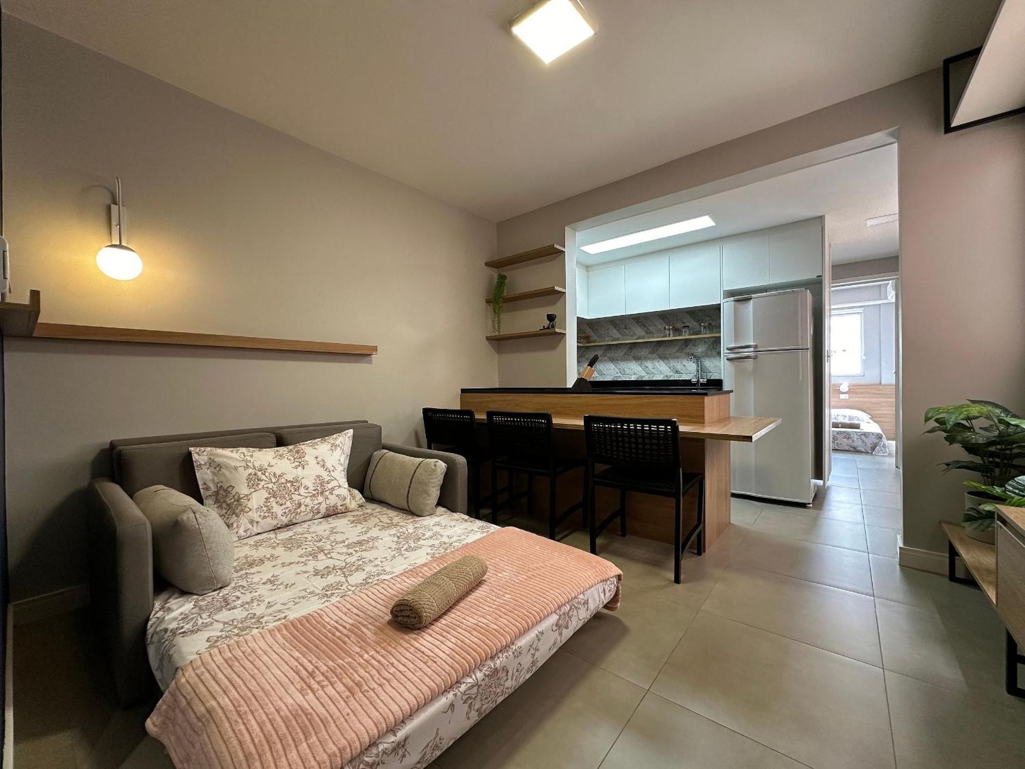 Apartamento Pe01- Ap 1 Completo | Centro | Climatizado Balneário Camboriú